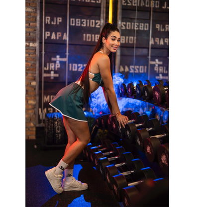 CONJUNTO VERDE OSCURO DE SAYA