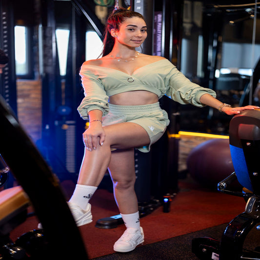 Set verde, short y crop top